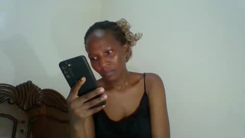 Snapshot of prettie_petitee chatting on April 2026 11:26:02 AM prettie_petitee online show from April 2026 11:26:02 AM