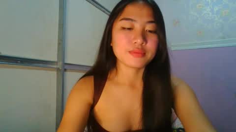pretty_am online show from April 2026 04:37:01 PM