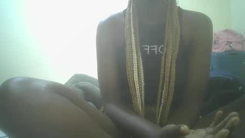 pretty_avena online show from January 2026 11:26:02 AM