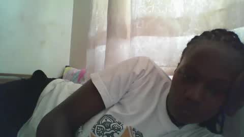 Snapshot of pretty_beib chatting on May 2026 09:15:01 AM Karol online show from May 2026 09:15:01 AM
