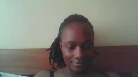Snapshot of pretty_beib chatting on May 2026 04:41:02 AM Karol online show from May 2026 04:41:02 AM