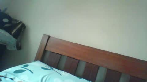 Snapshot of pretty_beib chatting on May 2026 04:19:01 AM Karol online show from May 2026 04:19:01 AM