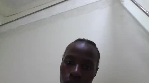 pretty_betty_ online show from February 2025 06:37:01 PM