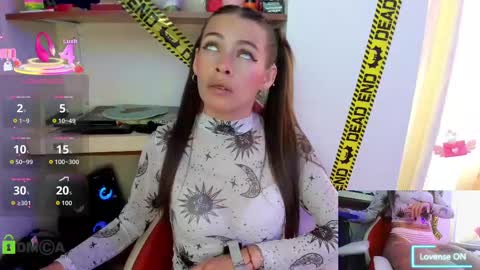 Lisa online show from October 2025 07:34:01 PM