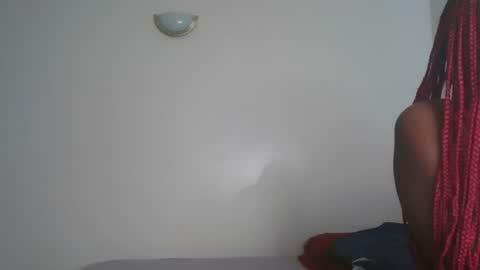 Snapshot of pretty_empress chatting on July 2026 08:27:02 AM pretty_empress online show from July 2026 08:27:02 AM