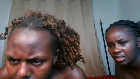 Snapshot of pretty_empress chatting on August 2026 07:21:01 AM pretty_empress online show from August 2026 07:21:01 AM
