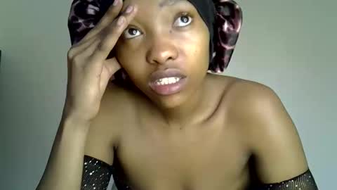 Jaz online show from October 2025 05:02:02 AM