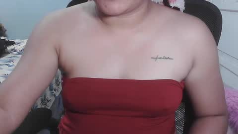 pretty_jewel05 online show from June 2026 10:01:01 AM