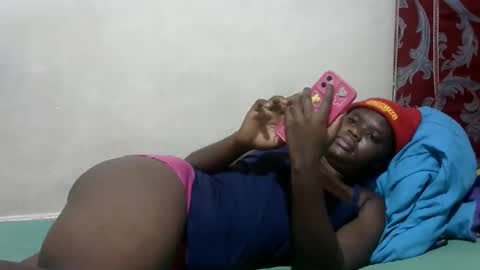 pretty_melan online show from March 2026 04:18:02 AM