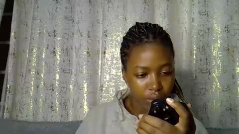pretty_petite24 online show from February 2026 12:15:02 PM