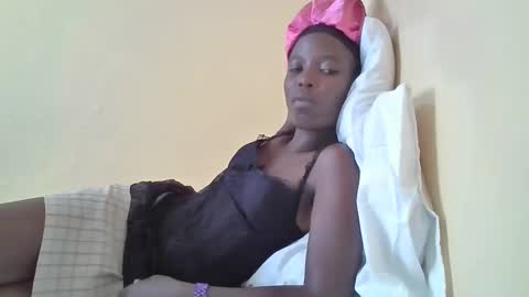 pretty_petite_ebony online show from March 2025 01:20:01 PM