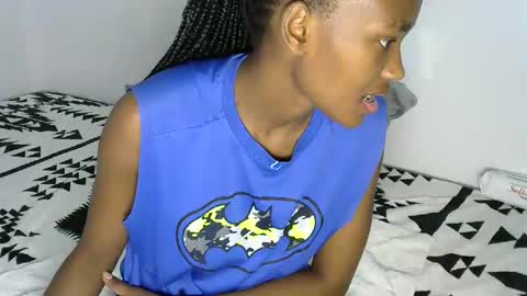 Pretty doll online show from November 2025 11:53:01 AM