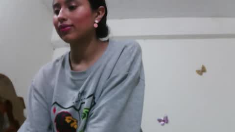 Snapshot of pretty_rose_ chatting on March 2026 06:30:01 AM Rose online show from March 2026 06:30:01 AM