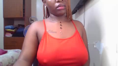 pretty_shila online show from April 2026 09:37:02 PM