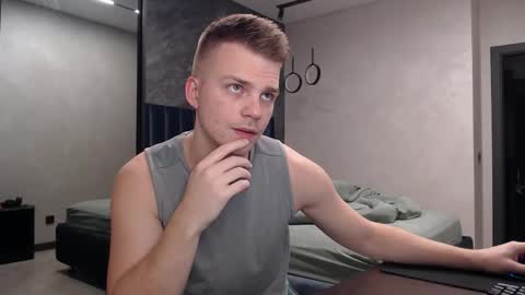 Justin online show from November 2025 01:28:02 PM