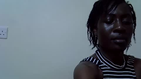 Snapshot of pretty_swirl chatting on February 2026 08:13:02 PM Twirl online show from February 2026 08:13:02 PM