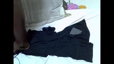 Twirl online show from March 2026 10:20:01 AM