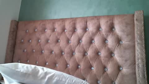 zii online show from April 2026 08:14:01 AM