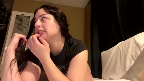 prettybaby22 online show from November 2025 10:56:01 PM