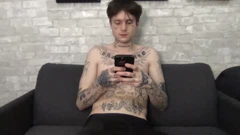 pretty boy online show from January 2025 02:19:02 AM