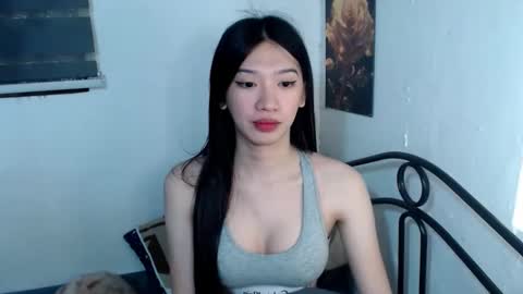 Snapshot of prettycumnotes69 chatting on December 2025 06:43:02 AM ASHLEY online show from December 2025 06:43:02 AM