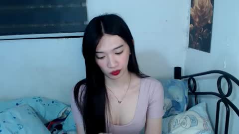 Snapshot of prettycumnotes69 chatting on December 2025 03:18:02 PM ASHLEY online show from December 2025 03:18:02 PM