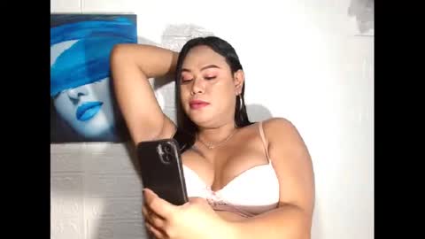 Snapshot of prettydiannara chatting on January 2025 12:51:02 AM prettydiannara online show from January 2025 12:51:02 AM