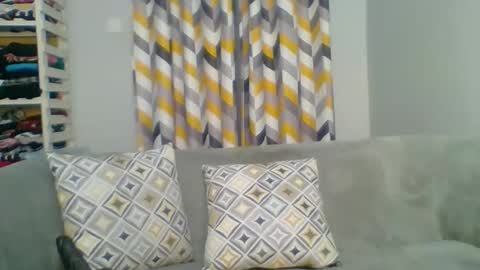 PrettyEla online show from March 2026 11:31:02 PM