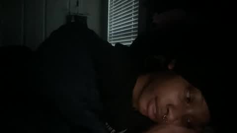 Snapshot of prettyfacefemale chatting on February 2026 10:06:02 PM prettyfacefemale online show from February 2026 10:06:02 PM