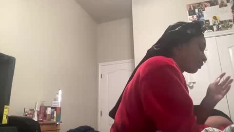 Snapshot of prettyfacefemale chatting on February 2026 09:15:02 PM prettyfacefemale online show from February 2026 09:15:02 PM