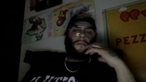 Snapshot of prettyglazed chatting on February 2026 02:06:02 AM prettyglazed online show from February 2026 02:06:02 AM