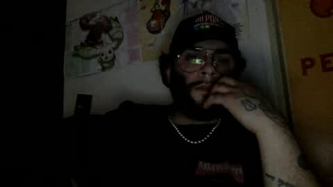 Snapshot of prettyglazed chatting on February 2026 03:05:01 AM prettyglazed online show from February 2026 03:05:01 AM