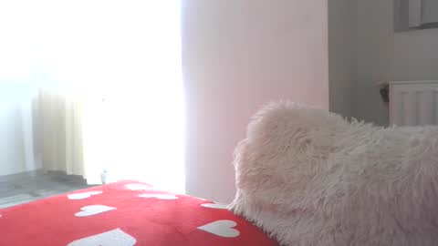 Snapshot of prettyjulliette chatting on October 2025 12:17:02 PM prettyjulliette online show from October 2025 12:17:02 PM