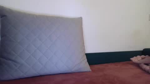 Snapshot of prettyjulliette chatting on November 2025 11:32:01 AM prettyjulliette online show from November 2025 11:32:01 AM