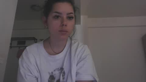 Snapshot of prettyjulliette chatting on November 2025 10:47:02 AM prettyjulliette online show from November 2025 10:47:02 AM