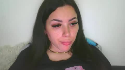 prettyjulliette online show from March 2026 08:20:01 PM