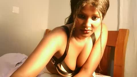 Snapshot of prettykeilaa chatting on June 2026 07:08:02 PM prettykeilaa online show from June 2026 07:08:02 PM