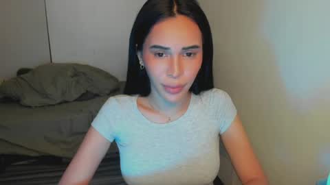 Your wifey online show from April 2026 03:20:01 PM