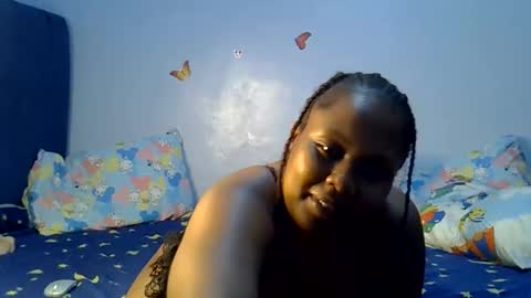 prettymel1 online show from May 2026 10:51:01 PM