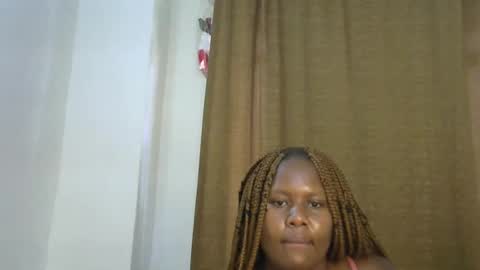 prettymel_ online show from March 2025 10:52:01 AM
