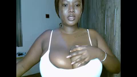 pearl online show from February 2025 08:45:02 PM