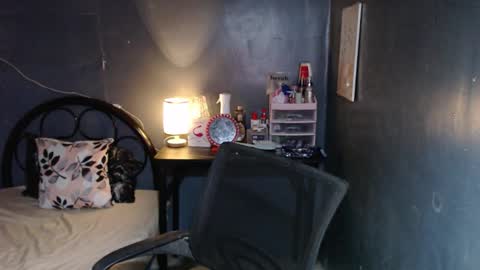 ashley online show from March 2026 10:05:02 PM