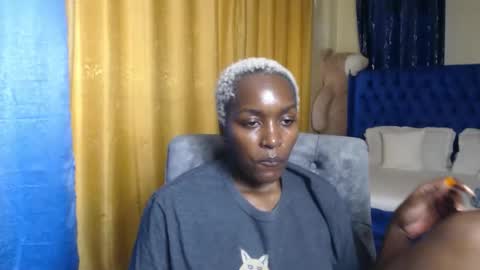 Snapshot of prettyquee chatting on May 2026 09:24:01 AM sasha online show from May 2026 09:24:01 AM