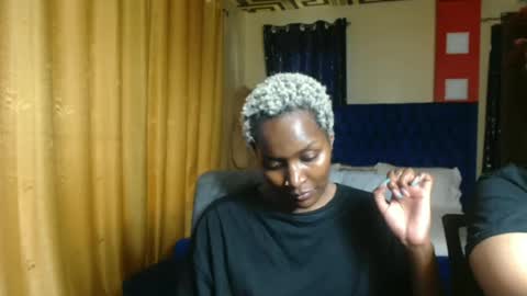 Snapshot of prettyquee chatting on June 2026 01:04:01 PM sasha online show from June 2026 01:04:01 PM