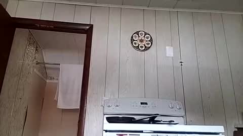 Snapshot of prettysolidd7 chatting on December 2024 04:29:02 PM prettysolidd7 online show from December 2024 04:29:02 PM