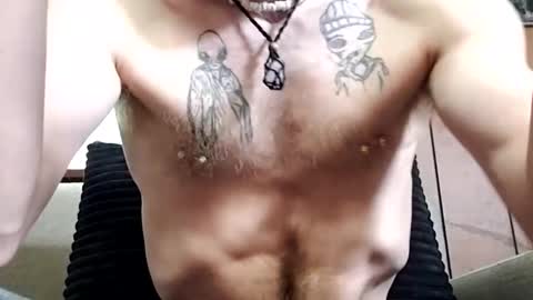 Snapshot of prettysolidd7 chatting on February 2025 05:07:01 PM prettysolidd7 online show from February 2025 05:07:01 PM