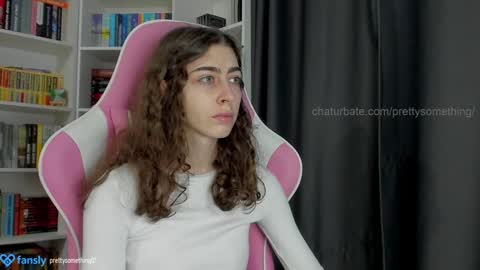 Sophie  next stream will be at Monday  i will wait you guys  online show from December 2024 02:21:01 PM
