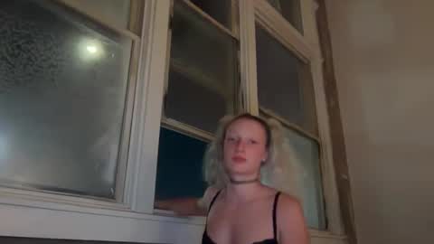 Snapshot of prettyunicorn555 chatting on September 2025 01:22:02 AM Dahlia online show from September 2025 01:22:02 AM