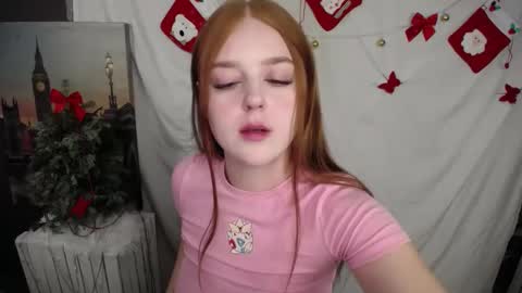 Snapshot of prettyvalerii_ chatting on December 2024 07:21:02 PM Valeri online show from December 2024 07:21:02 PM