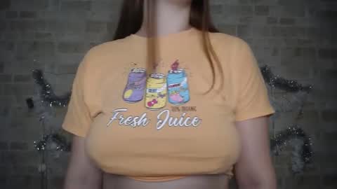 Snapshot of prettyvalerii_ chatting on December 2024 01:31:02 AM Valeri online show from December 2024 01:31:02 AM